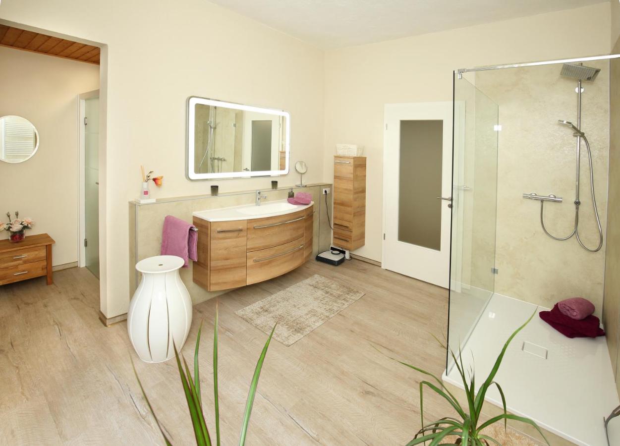 Ferienwohnung Am Schildautal-Mit Gartenlounge & Wlan ゼーセン エクステリア 写真